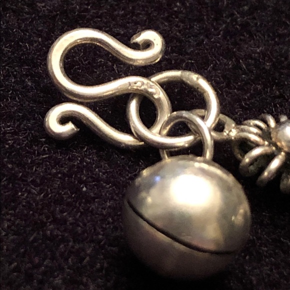 Sterling Silver 925 Flower Bracelet - Picture 6 of 6